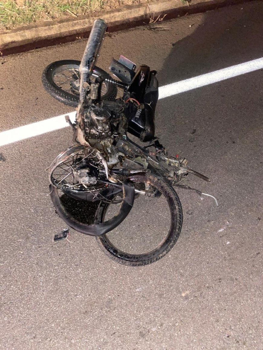 Motociclista morre ao invadir a contramão e bater de frente com caminhonete em Nova Serrana